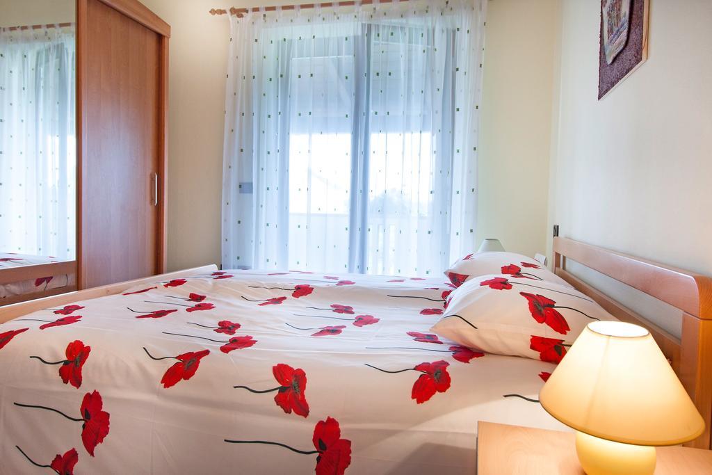 Apartman Orbanići Exterior foto